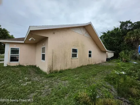 417 A Lane Cocoa FL 32926