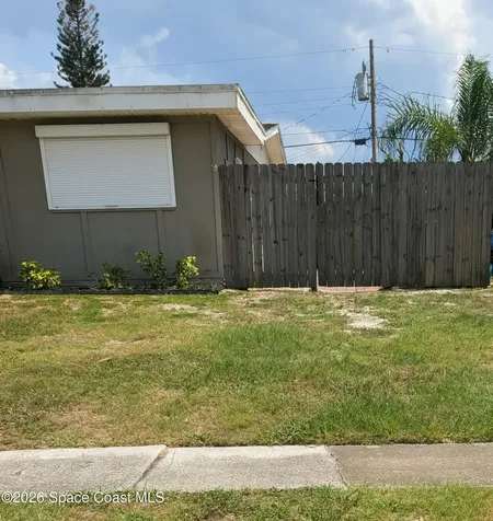 1921 1/2 Mc Kinley Avenue Melbourne FL 32935