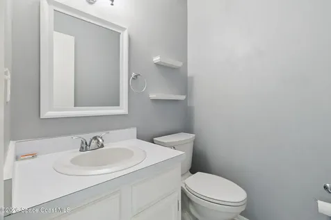 105 Spring Lake Court Vero Beach FL 32962