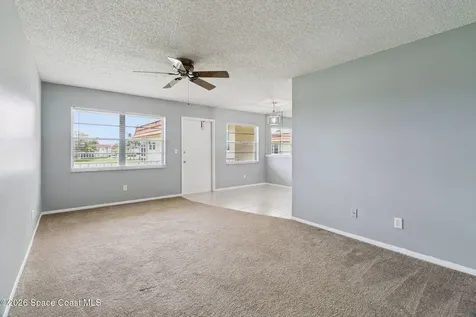 105 Spring Lake Court Vero Beach FL 32962
