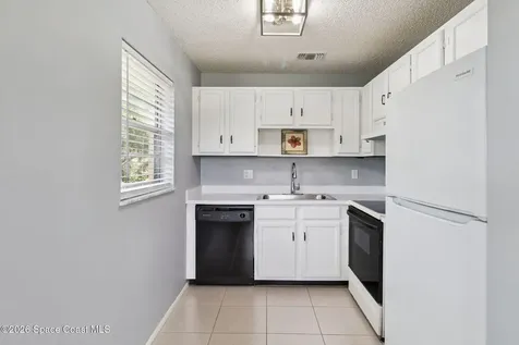 105 Spring Lake Court Vero Beach FL 32962