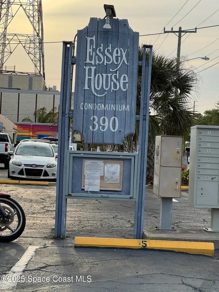 390 W Cocoa Beach Causeway Cocoa Beach FL 32931