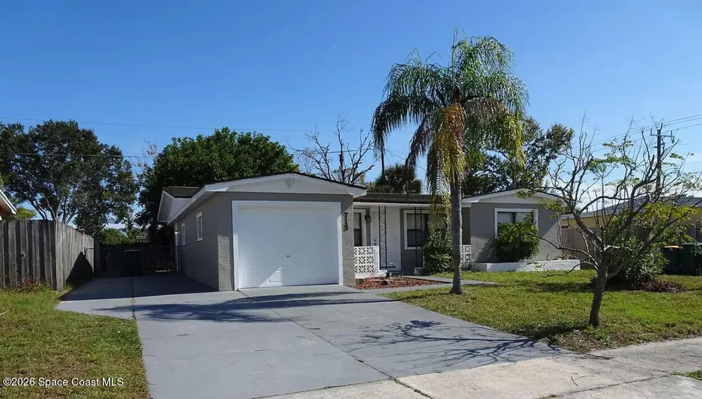 715 Clarke Avenue Melbourne FL 32935