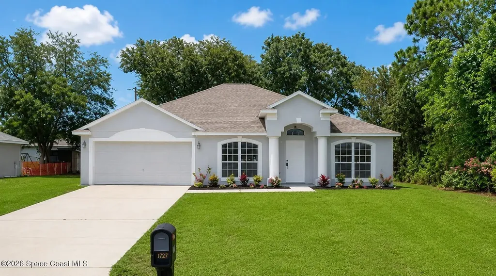 415 Oakmon Road SW Palm Bay FL 32908