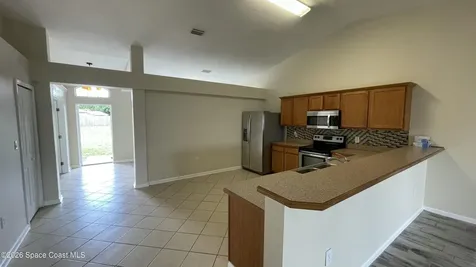 415 Oakmon Road SW Palm Bay FL 32908