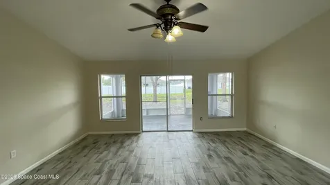 415 Oakmon Road SW Palm Bay FL 32908