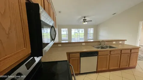 415 Oakmon Road SW Palm Bay FL 32908