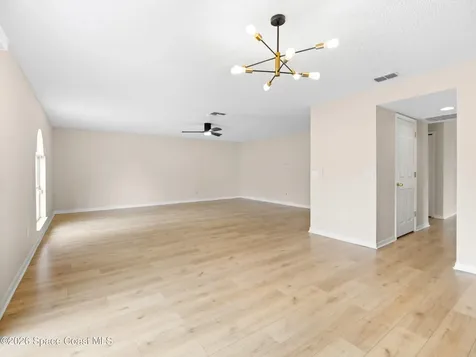 1204 25th Terrace SW Vero Beach FL 32968
