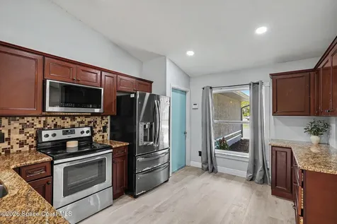 1325 Glencove Avenue NW Palm Bay FL 32907