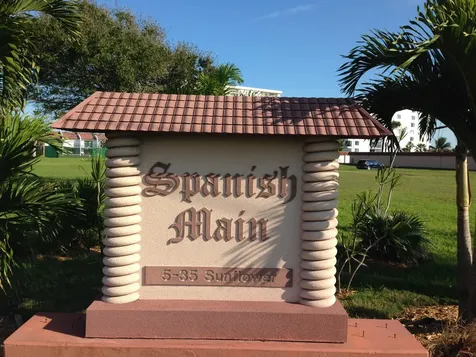 5 Sunflower Street Cocoa Beach FL 32931