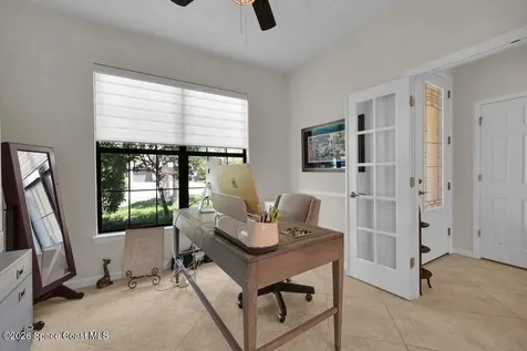 5040 Pendelton Square Vero Beach FL 32967