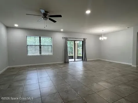 900 Old Country Road SE Palm Bay FL 32909