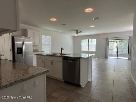 900 Old Country Road SE Palm Bay FL 32909