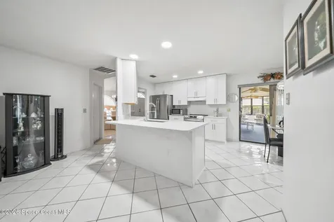 622 Altona Street NW Palm Bay FL 32907