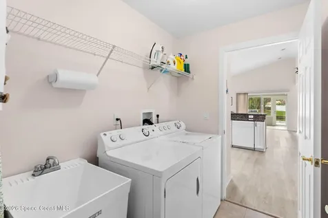 685 Naples Court Melbourne FL 32904