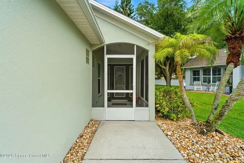 685 Naples Court Melbourne FL 32904