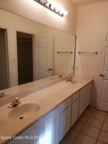 160 S Shepard Drive Cocoa Beach FL 32931
