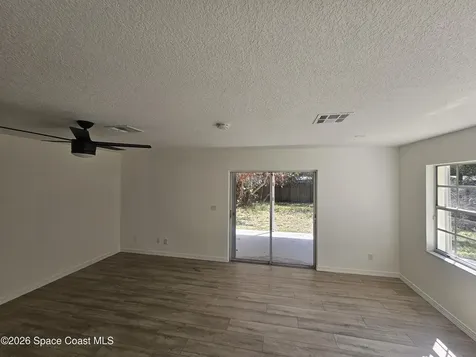1406 36th Avenue Vero Beach FL 32960