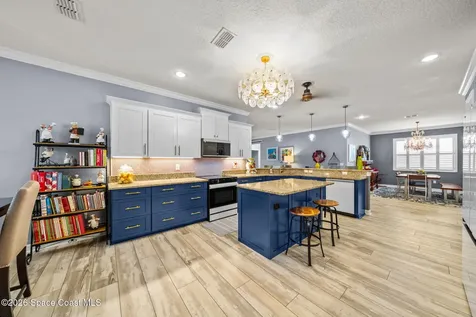 6591 Ingalls Street Melbourne FL 32940
