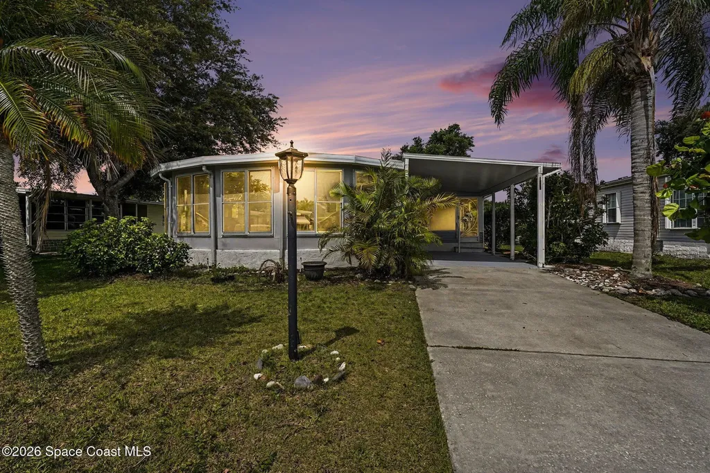 1043 Thrush Circle Barefoot Bay FL 32976