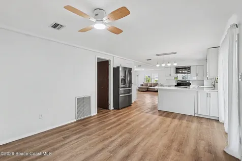 1043 Thrush Circle Barefoot Bay FL 32976