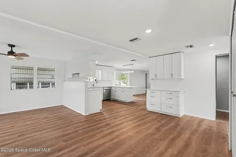 1043 Thrush Circle Barefoot Bay FL 32976