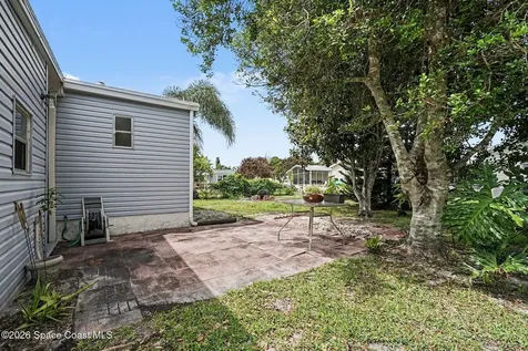 1043 Thrush Circle Barefoot Bay FL 32976