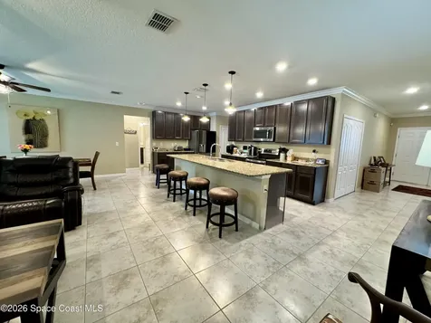 8066 104th Avenue Vero Beach FL 32967