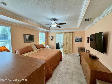 8066 104th Avenue Vero Beach FL 32967