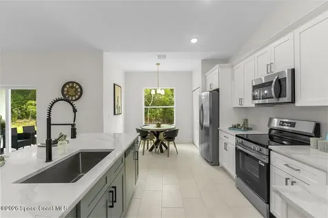 8216 104th Court Vero Beach FL 32967