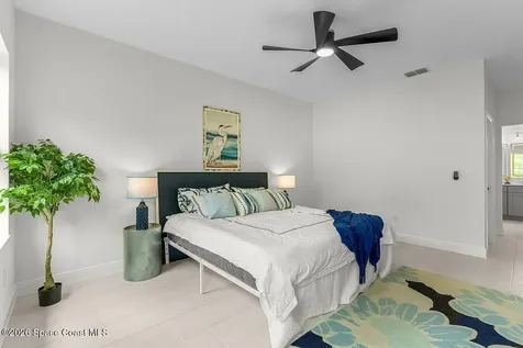 8216 104th Court Vero Beach FL 32967