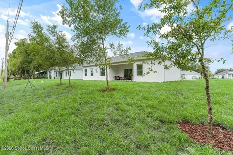8216 104th Court Vero Beach FL 32967