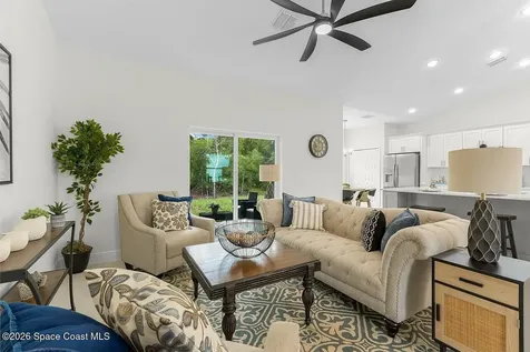 8216 104th Court Vero Beach FL 32967