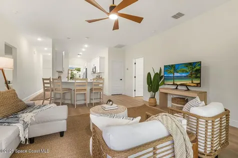 8186 104th Court Vero Beach FL 32967