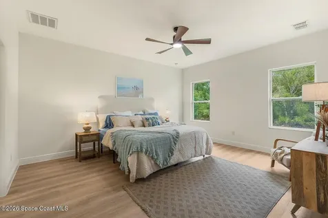 8186 104th Court Vero Beach FL 32967