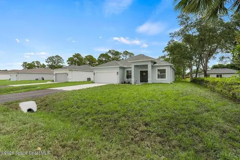 8186 104th Court Vero Beach FL 32967