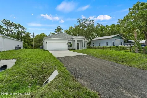 8186 104th Court Vero Beach FL 32967