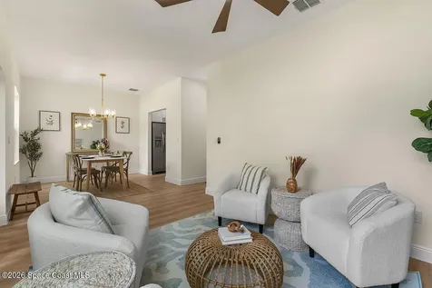 8186 104th Court Vero Beach FL 32967