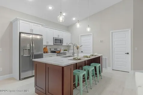 8226 104th Court Vero Beach FL 32967