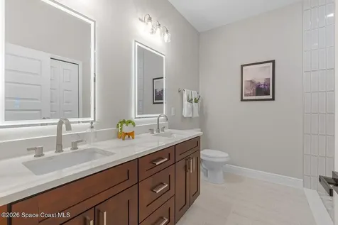8226 104th Court Vero Beach FL 32967