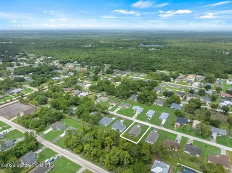 8226 104th Court Vero Beach FL 32967