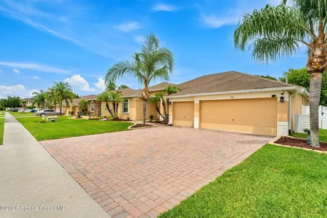 240 Grouper Circle SE Palm Bay FL 32909