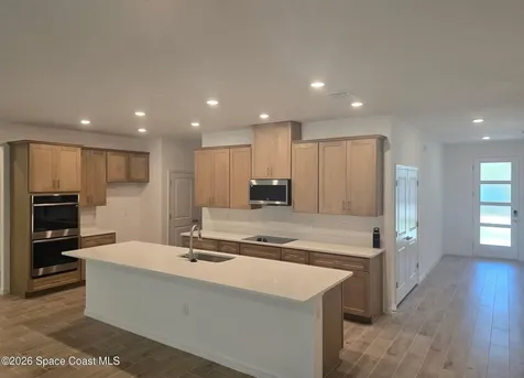170 Arthur Avenue Edgewater FL 32141