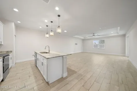 434 Borraclough Avenue NW Palm Bay FL 32907