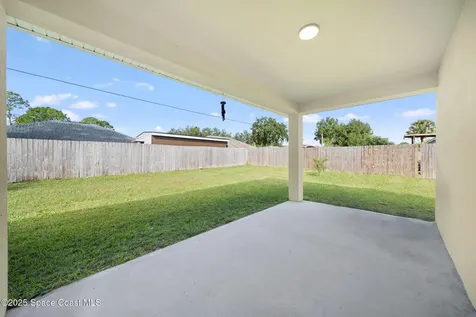 434 Borraclough Avenue NW Palm Bay FL 32907