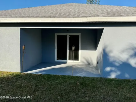 549 Como Avenue NE Palm Bay FL 32907