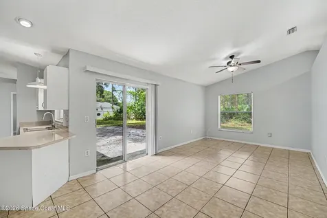 1699 Givens Court NW Palm Bay FL 32907
