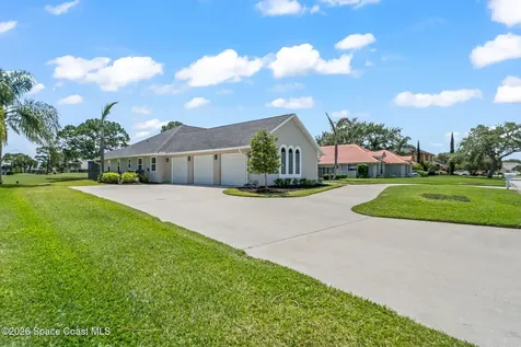 697 Spring Lake Drive Melbourne FL 32940