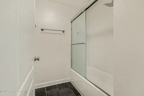 2031 Dixie Belle Drive E Orlando FL 32812