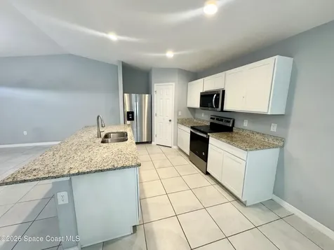 549 Como Avenue NE Palm Bay FL 32907